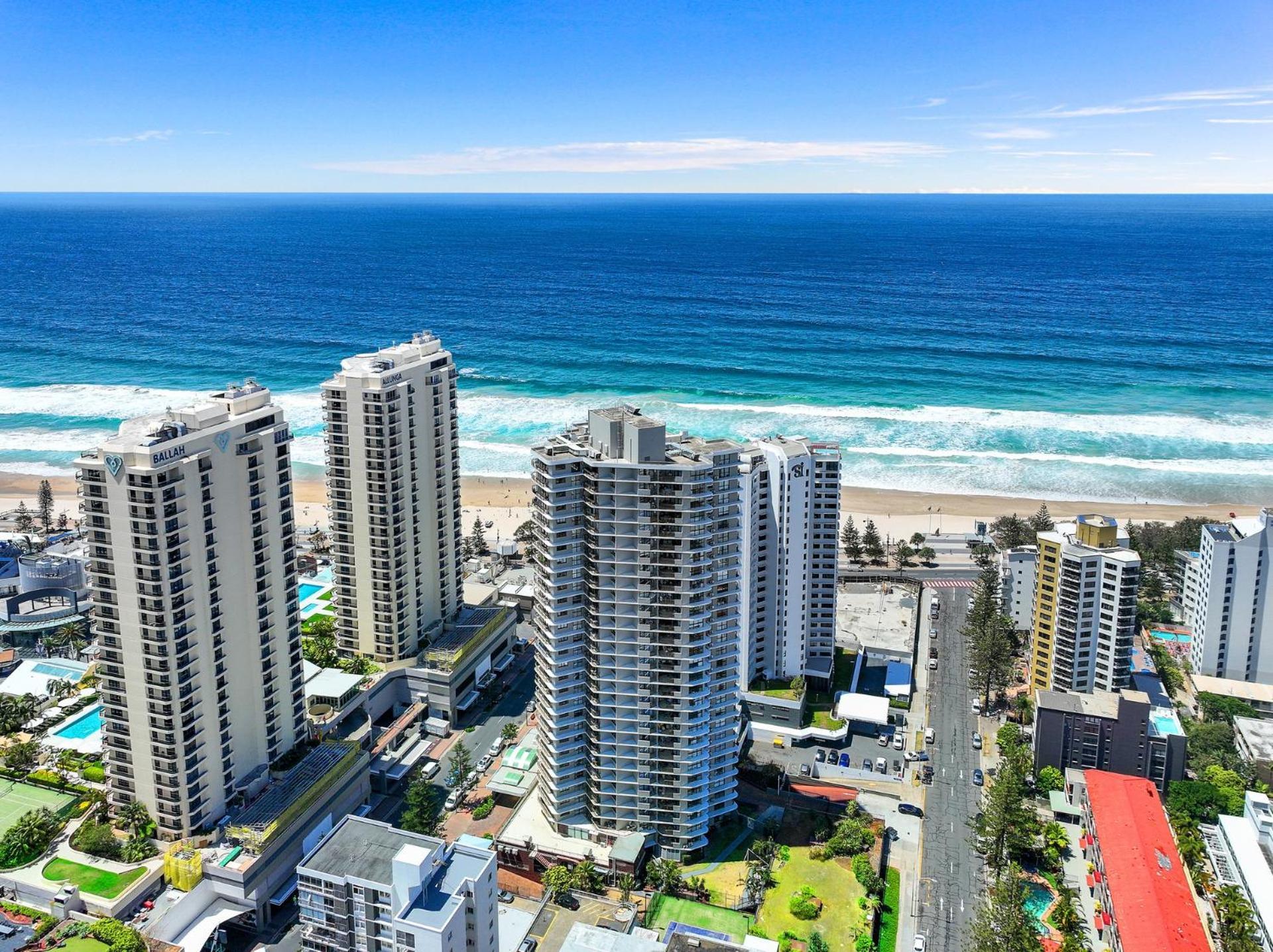 1 Bedroom And 1 Living Room Family Suite Gold Coast Exterior photo